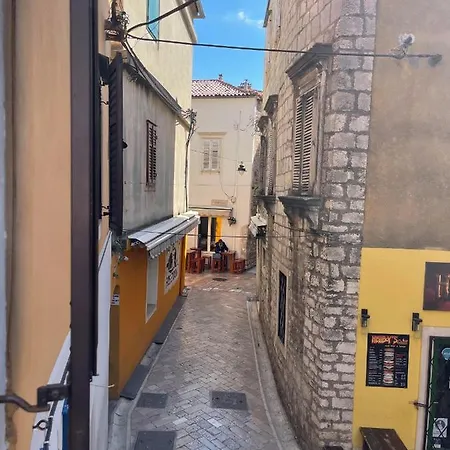 Old Town Center Daire *