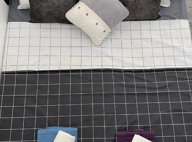 Old Town Center Lejlighed *